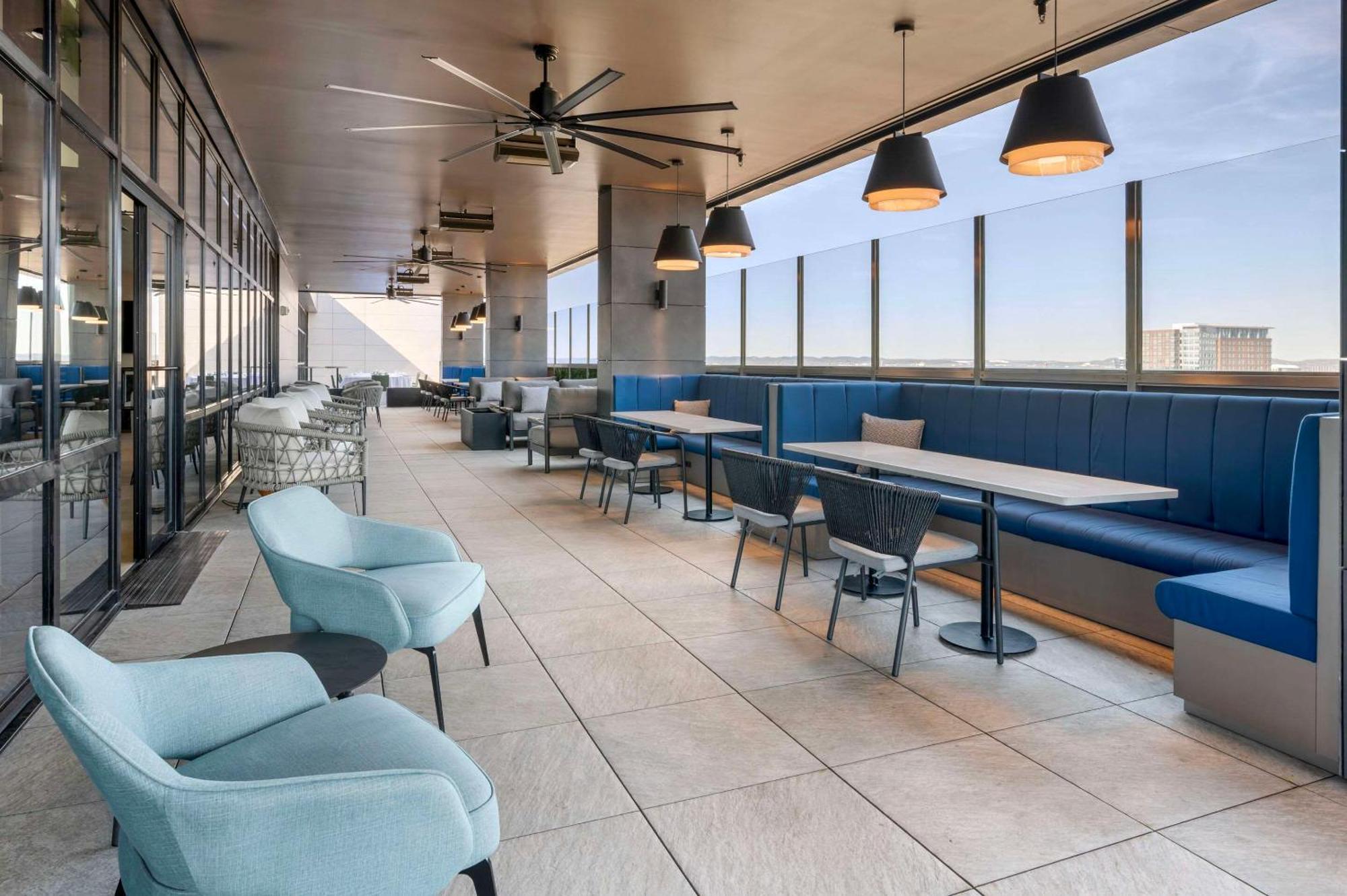 Cambria Hotel Nashville Midtown Екстериор снимка