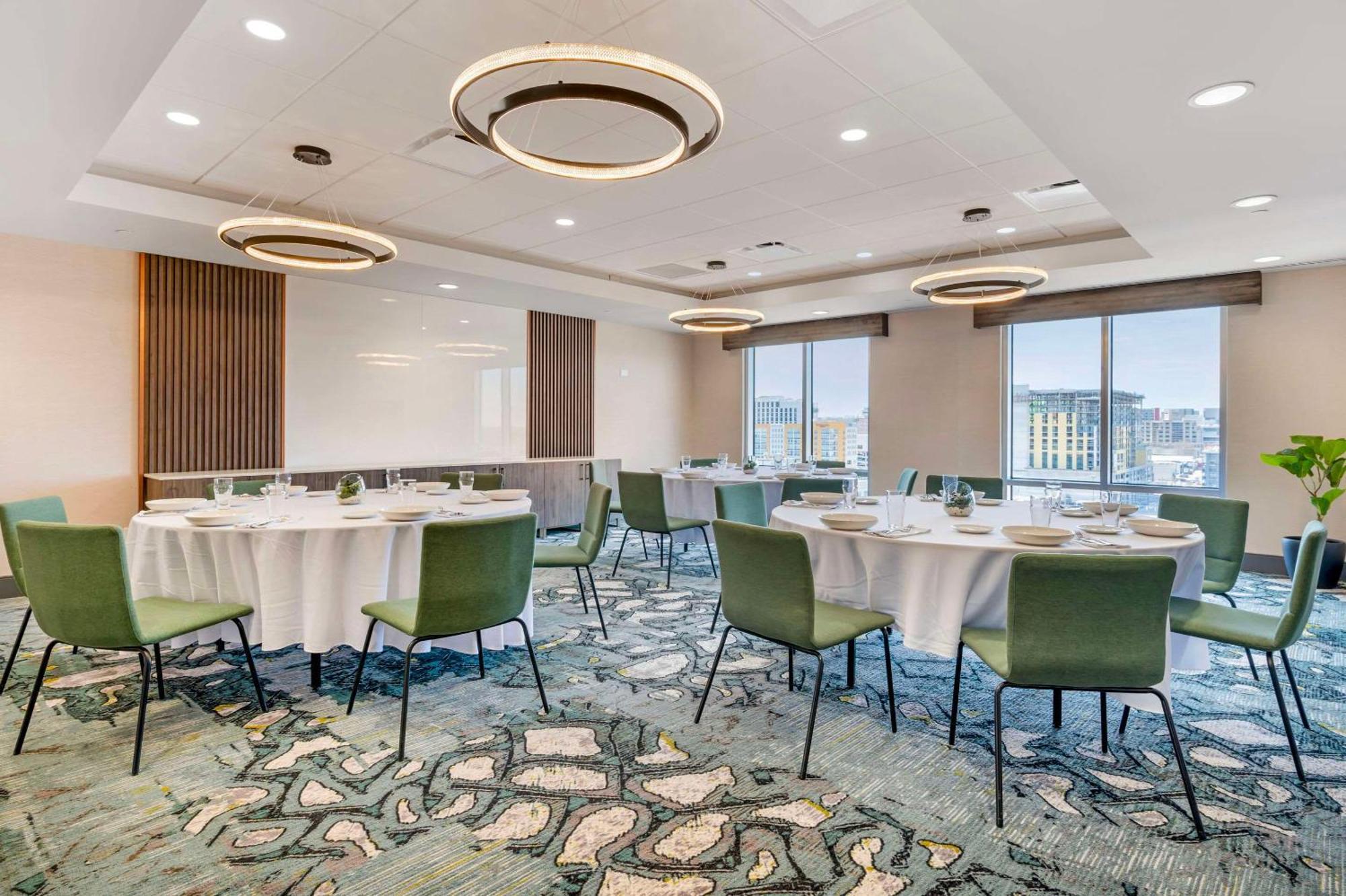 Cambria Hotel Nashville Midtown Екстериор снимка
