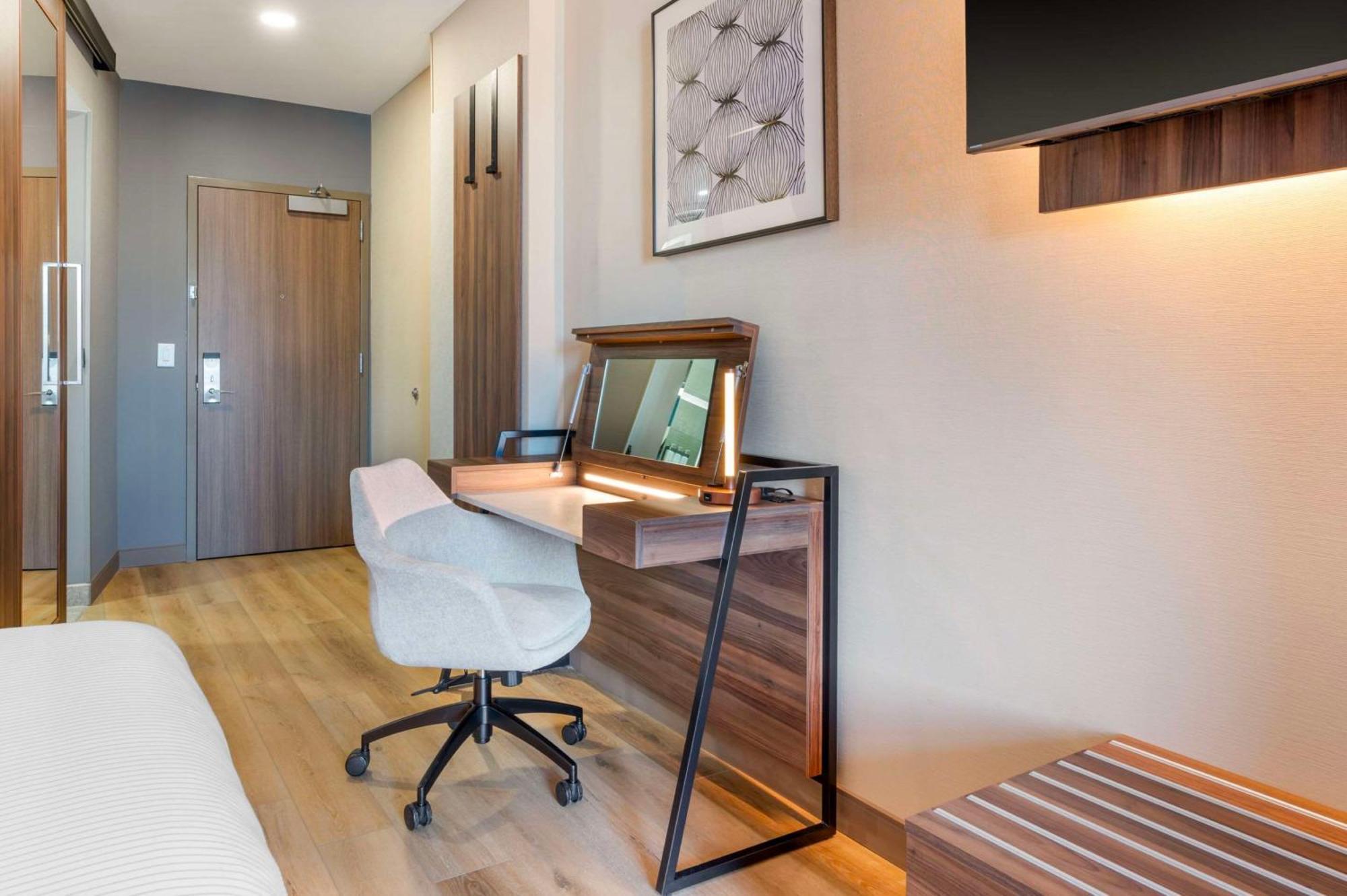 Cambria Hotel Nashville Midtown Екстериор снимка